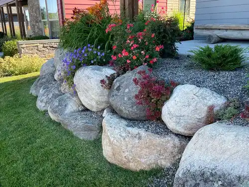 landscaping services Manitowoc